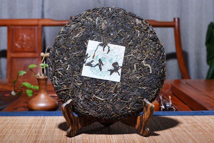 Витриманий шен пуер 2008 року "Давній млинець Лао Бан Чжан", 357 г, свіже постачання 0090 фото